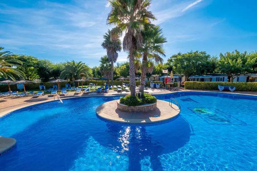 Camping La Masia - Maeva Vacansoleil Бланес Экстерьер фото